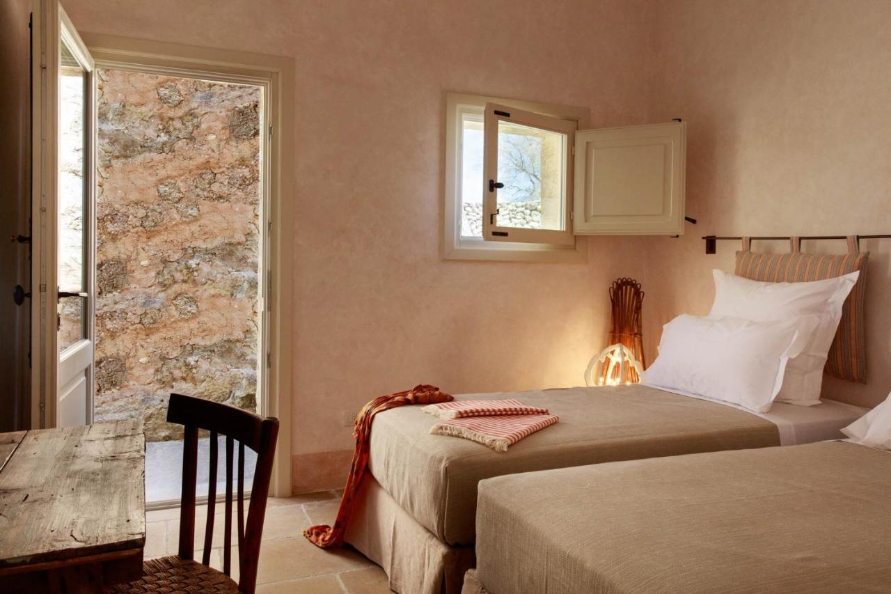 Masseria Del Gigante Carpignano Salentino Exterior foto